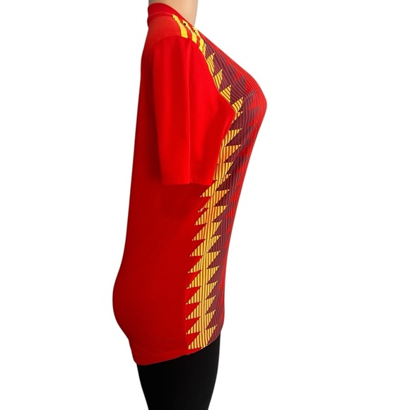 3/$30 🍂 Adidas Spain National Team Soccer Red Jersey 2018 - Picture 6 of 10